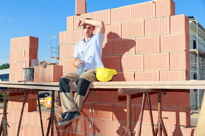 Arbeiter im Freien - Kreislaufbeschwerden