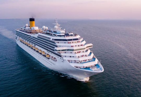 Erste Kreuzfahrtschiffe stechen wieder in See