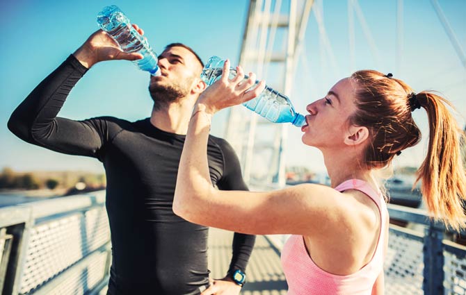 Genügend Flüssigkeit während des Trainings