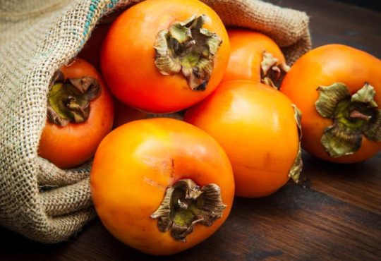 Köstliche Kaki Frucht