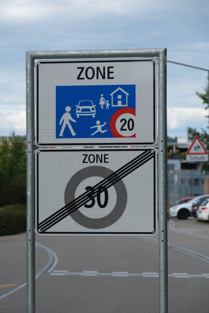 Verkehrszeichen in der Schweiz