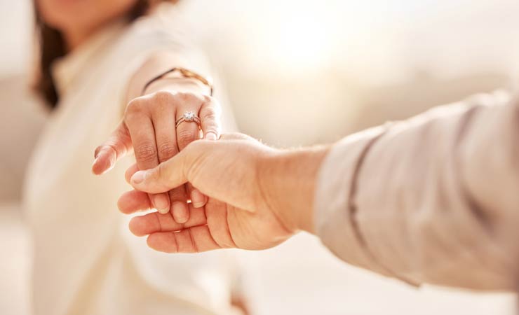 Was einen Verlobungsring wirklich wertvoll macht