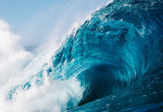 Wie entstehen Tsunamis?