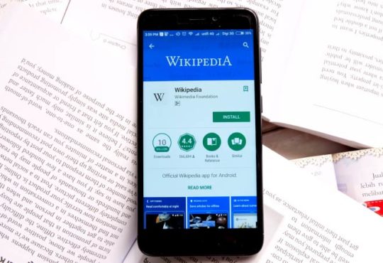 Wikipedia ist nicht politisch polarisiert
