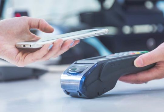 Wie mobile Zahlungen Menschen während der Pandemie helfen